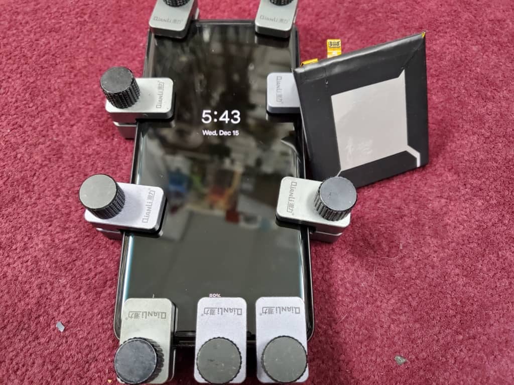 image of google Pixel 2 XL Battery Replaced