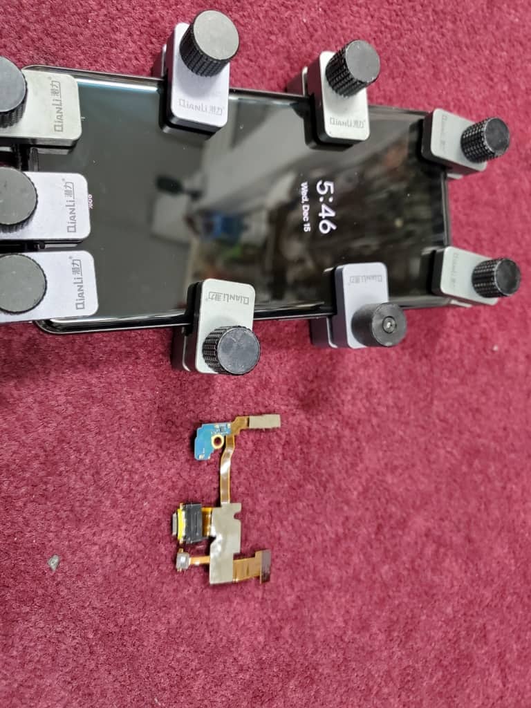 image of the pixel 3a xl charging port repalced